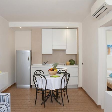 Aris Residence Riccione Room photo